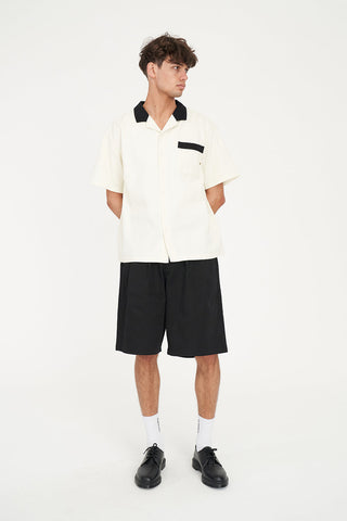 STRIKE SHIRT/HERE COMES ECRU/BLACK