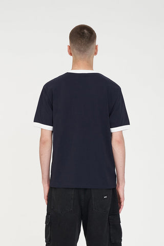 MENS RINGER TEE 220/OFFSIDE NAVY