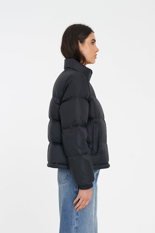 WOMENS ALPHA DOWN JACKET BLACK