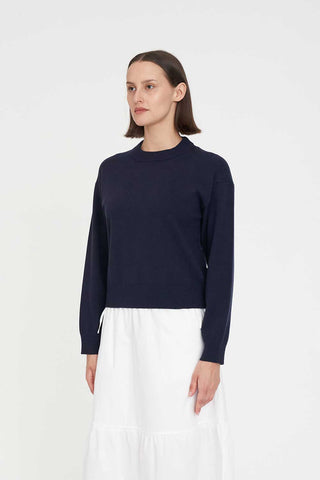 CLASSIC KNIT CREW NAVY