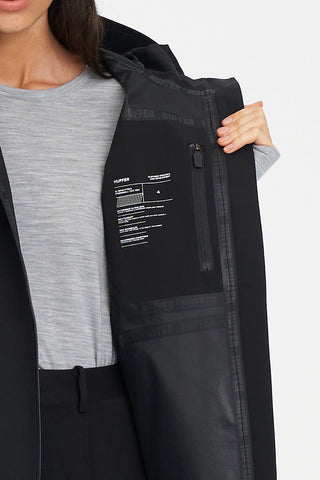 WMNS INFINITYTECH STORMSHELL BLACK