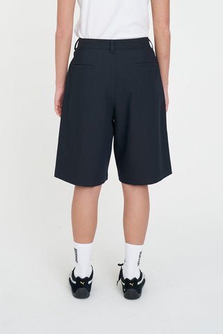 PLEATED BAGGY SHORT NAVY