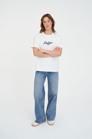 CLASSIC TEE 170/SCRIPTED CHALK